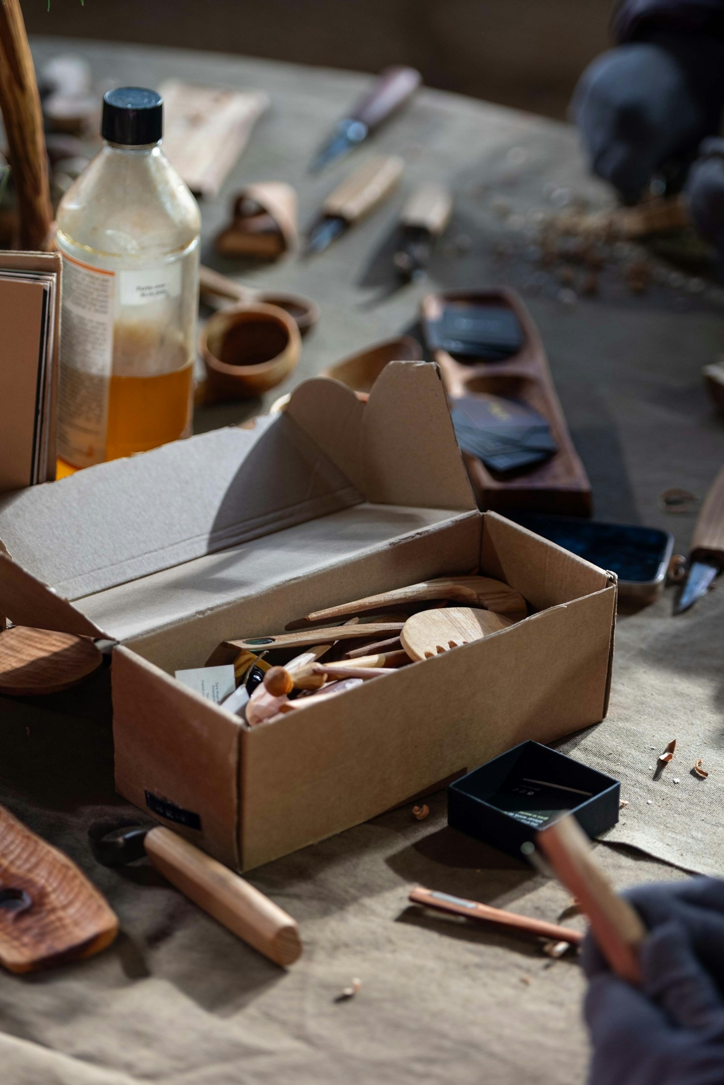 Kuidas Scroll Saw tehnikaga meeneid valmistatakse?